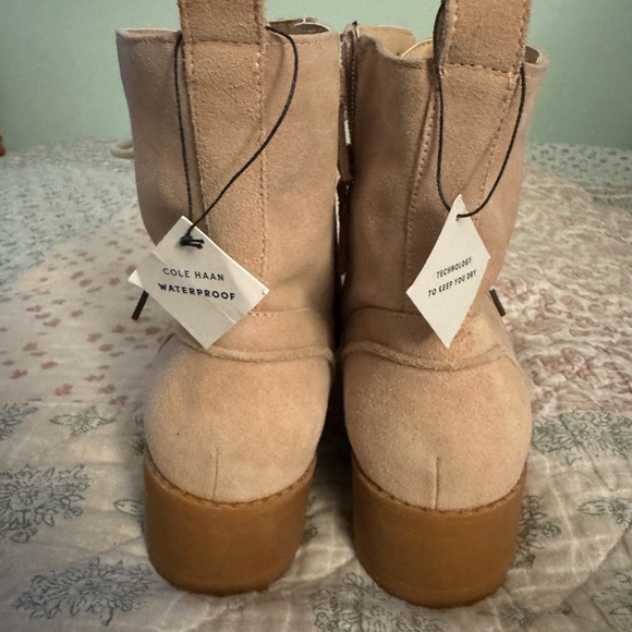Cole Haan Women's 11 Camea Lug Sole Combat Boots Water resistant Suede. NWT - Picture 5 of 10